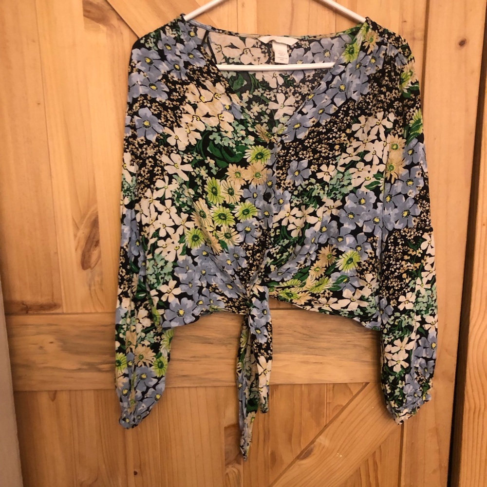 H&M Floral Tie-Front Button Up Blouse in Blue, Green & Cream Size L